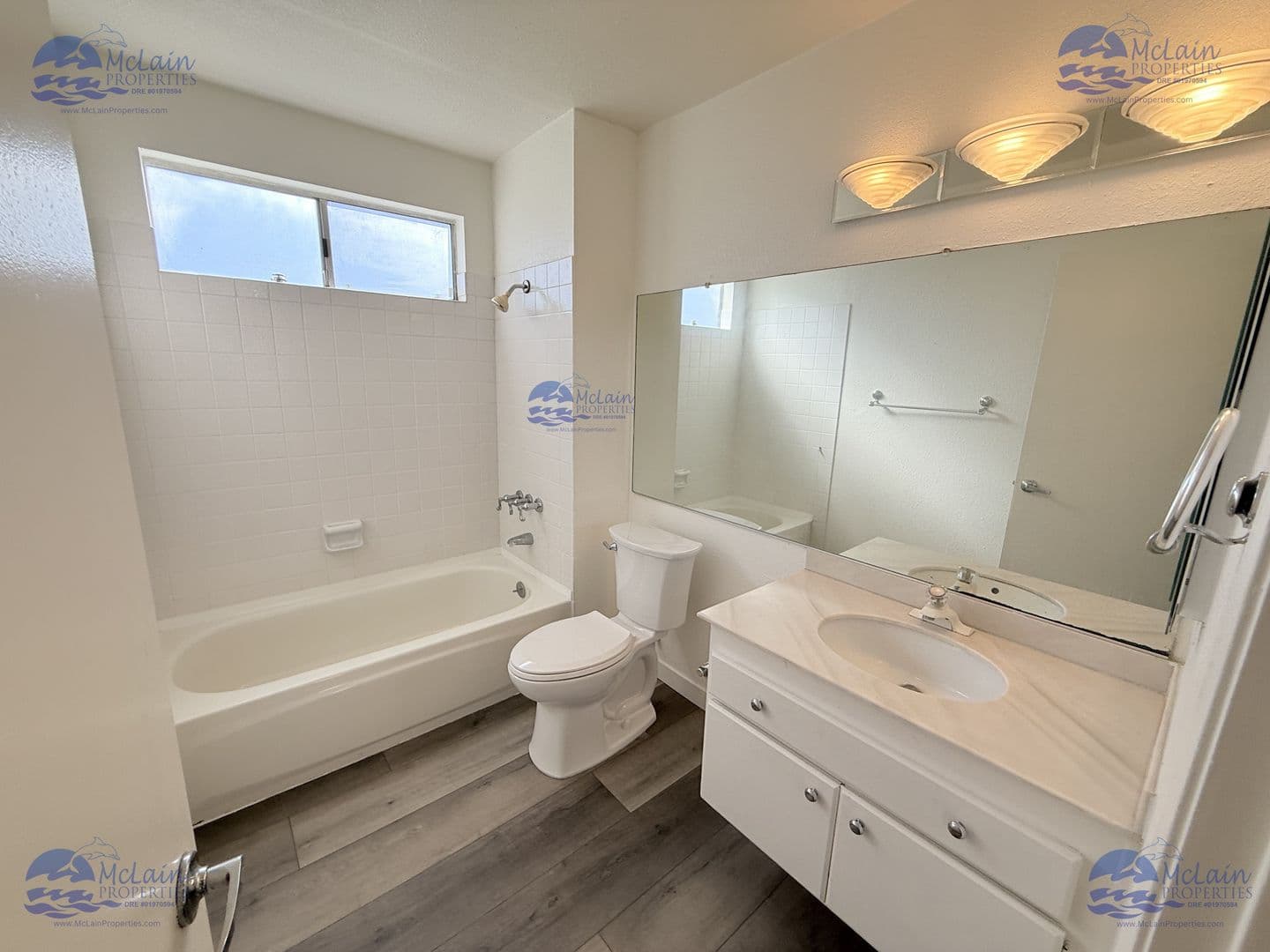 Carlsbad House: 7821 Quebrada Cir