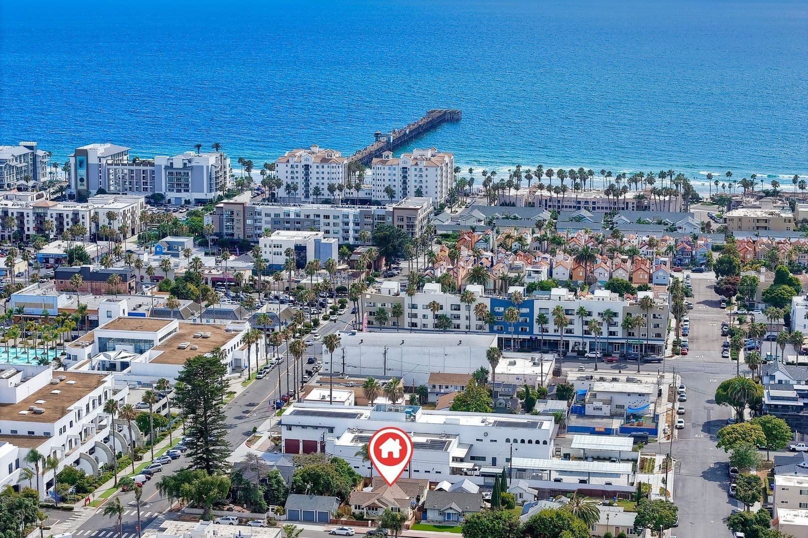 Oceanside Apartment: 409 N Ditmar