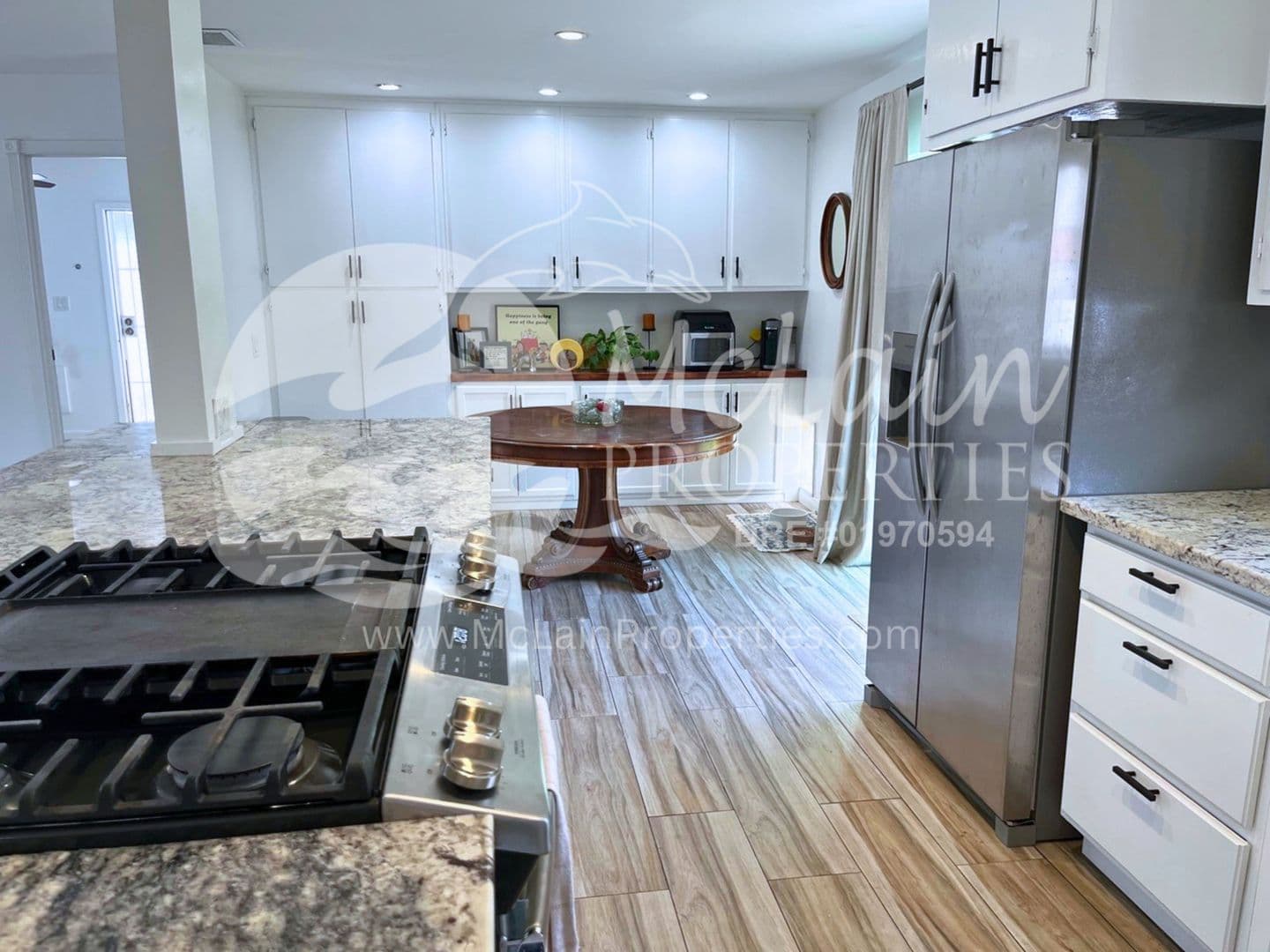 Santee House: 8747 Railroad Ave