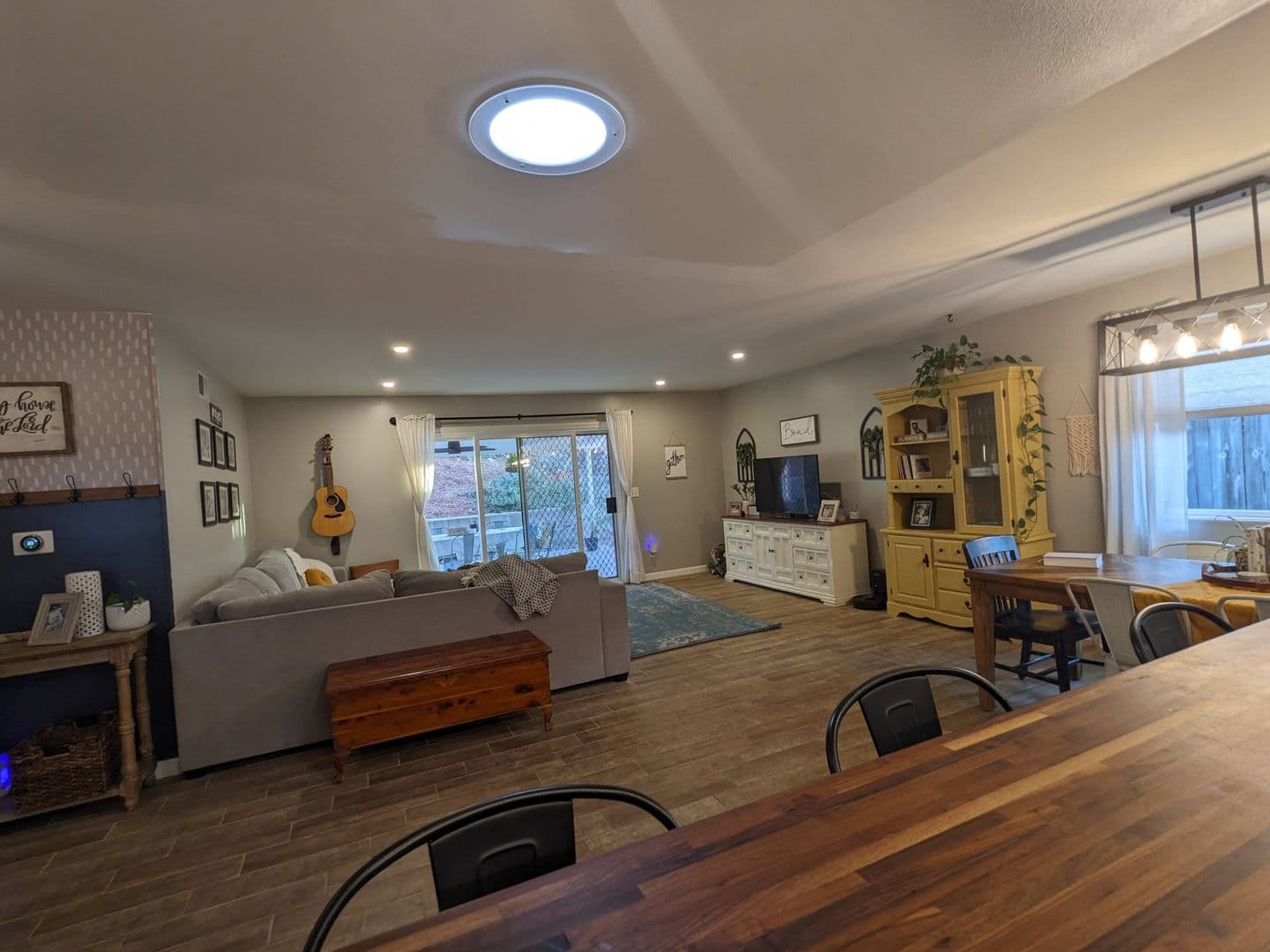 Poway House: 13964 Sam O Reno Road