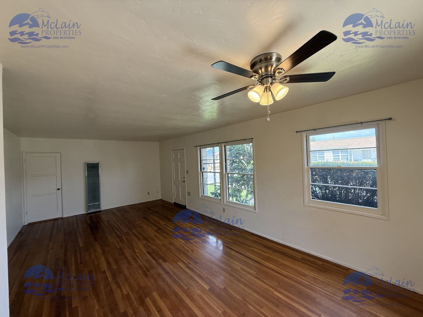 San Diego House: 4236 Corinth St