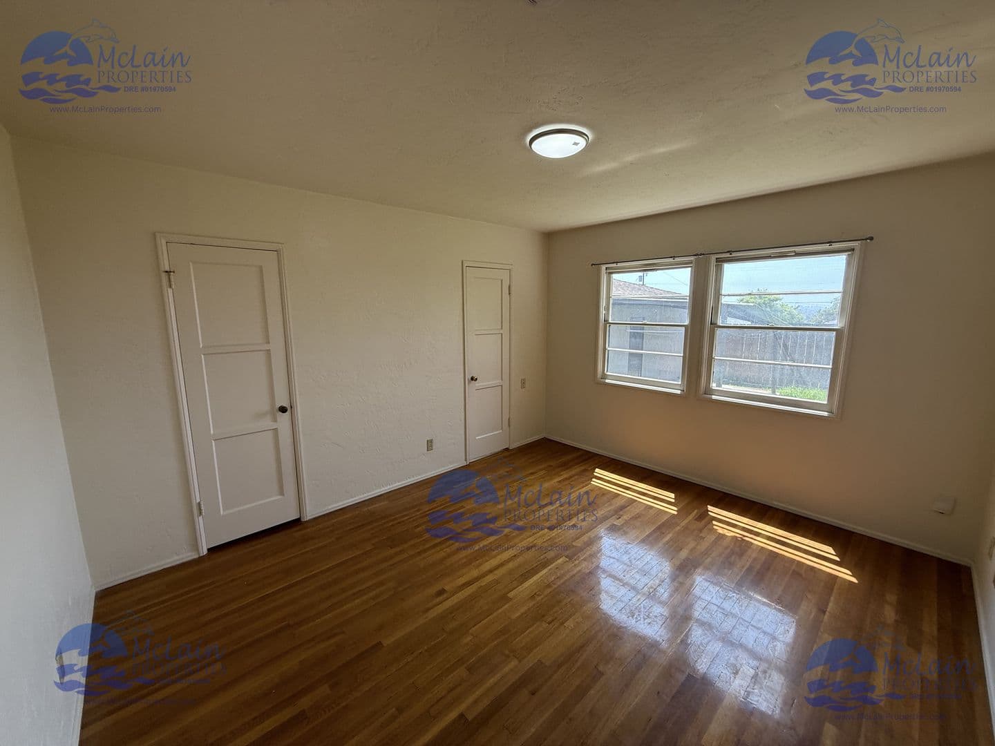San Diego House: 4236 Corinth St