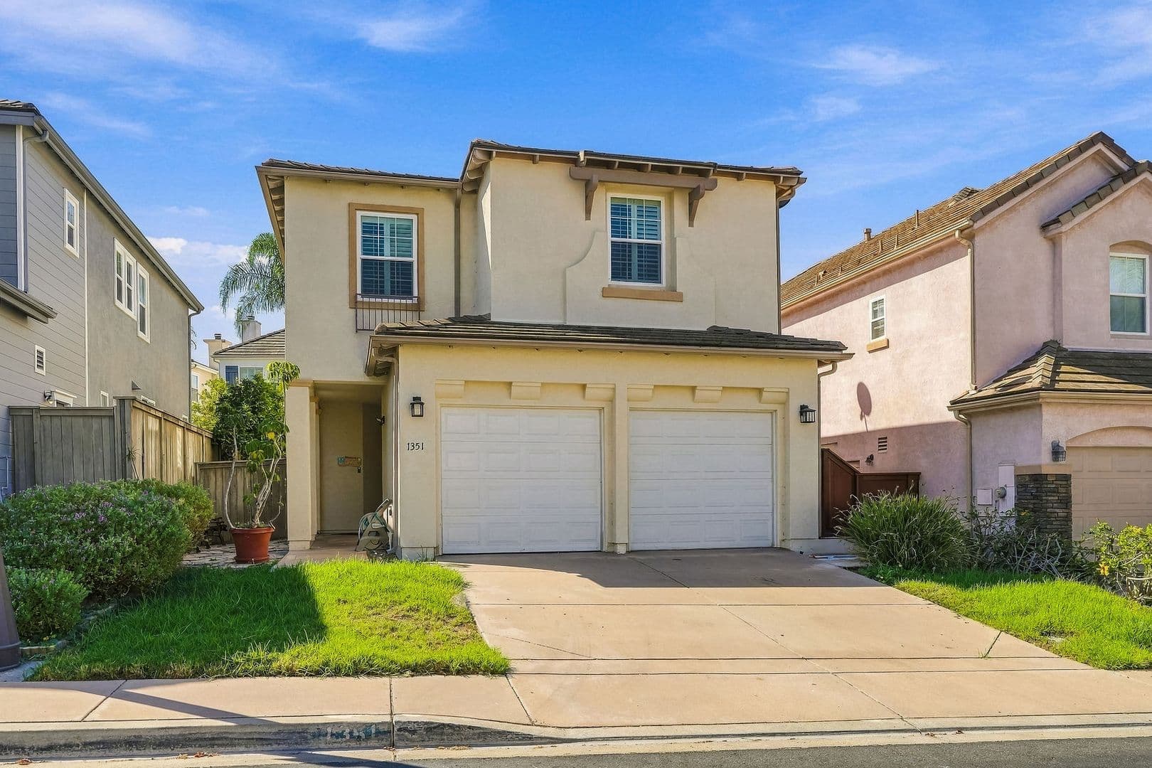 Oceanside House: 1351 Enchante Way