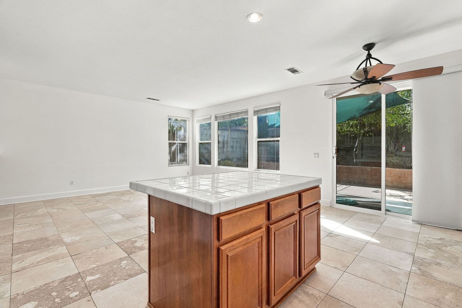 Oceanside House: 1351 Enchante Way
