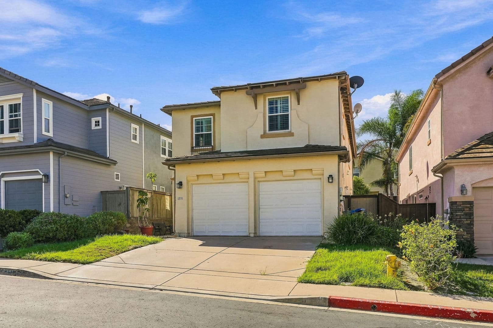 Oceanside House: 1351 Enchante Way