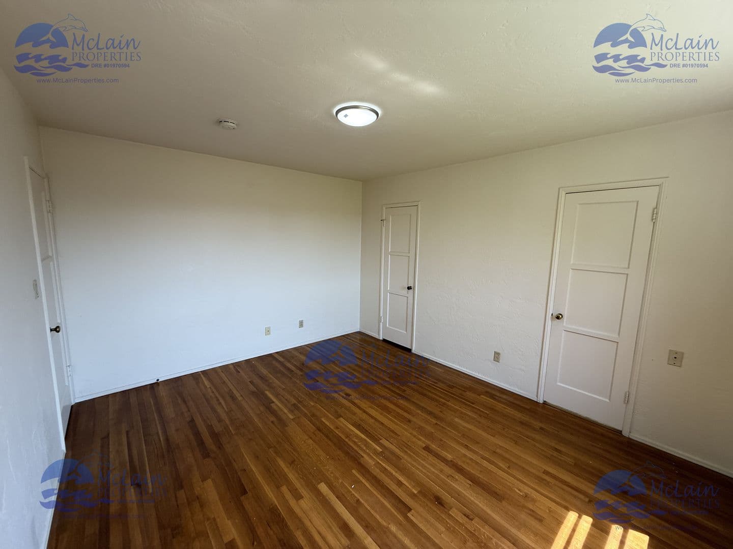 San Diego House: 4236 Corinth St