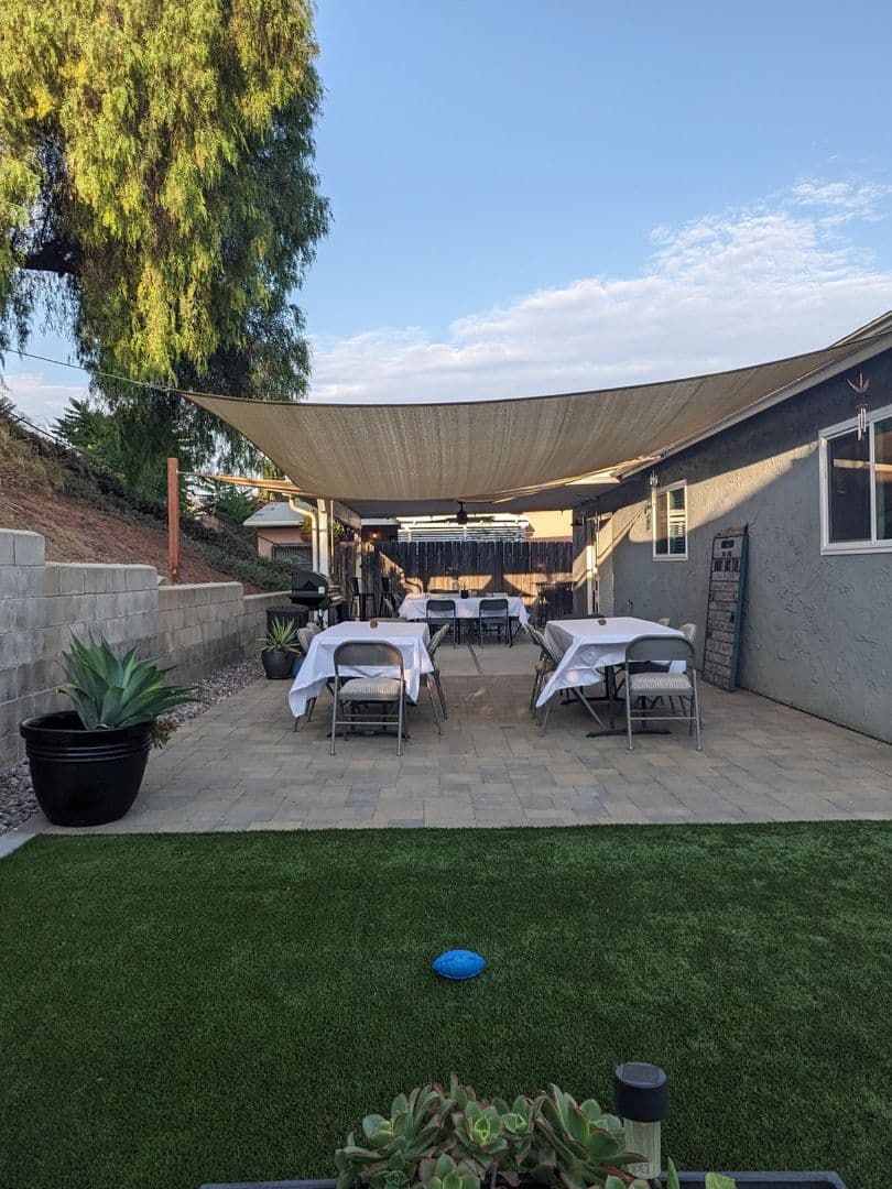 Poway House: 13964 Sam O Reno Road