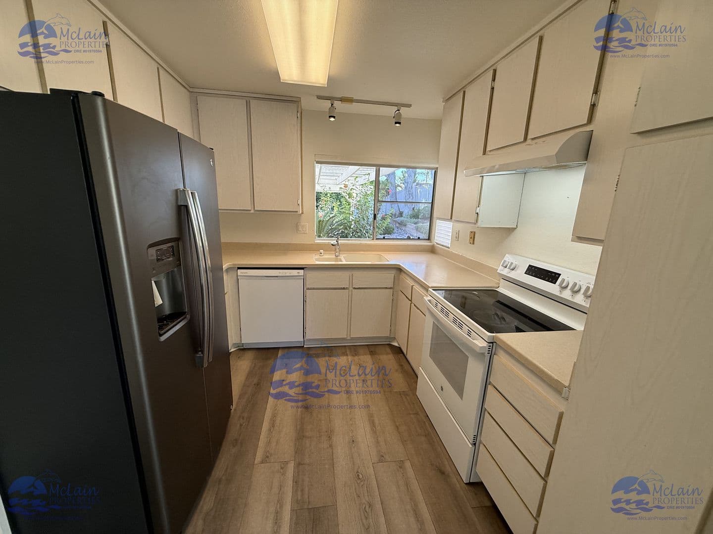 Carlsbad House: 7821 Quebrada Cir