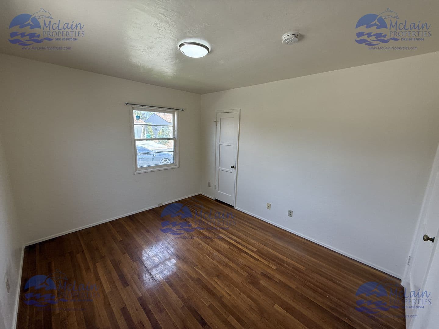 San Diego House: 4236 Corinth St