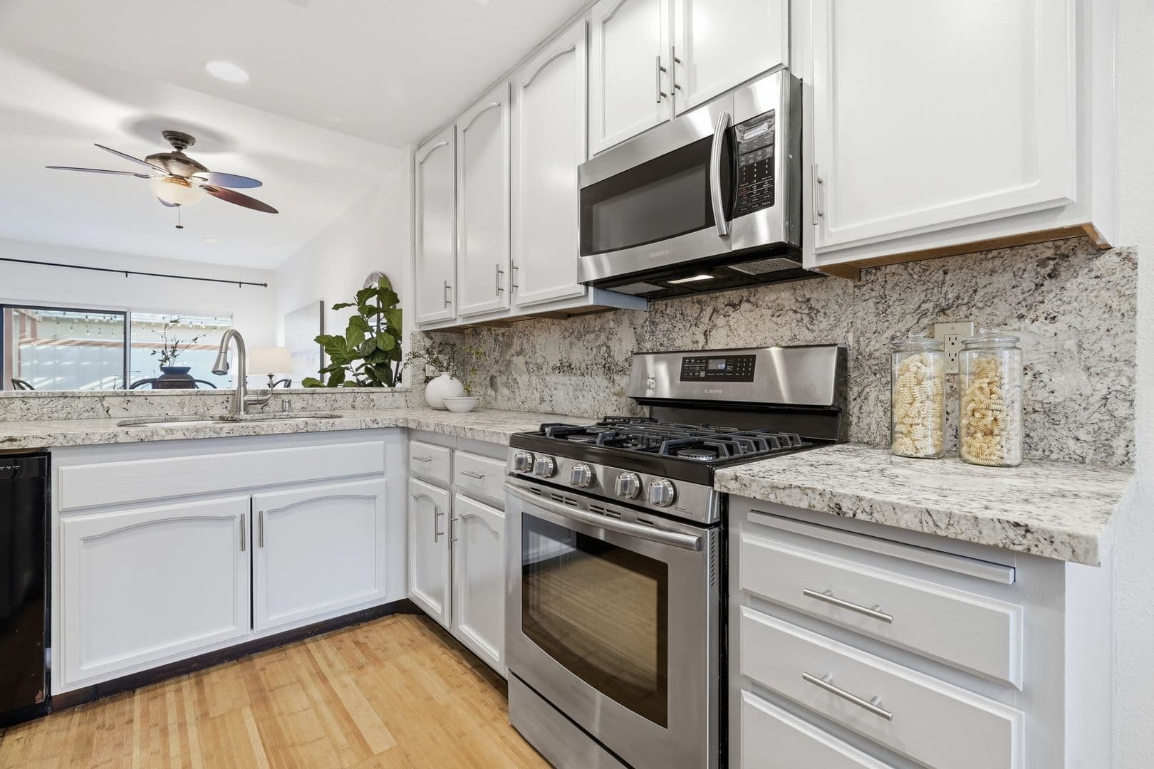 Carlsbad Townhome: 7797 Caminito Monarca Unit 106