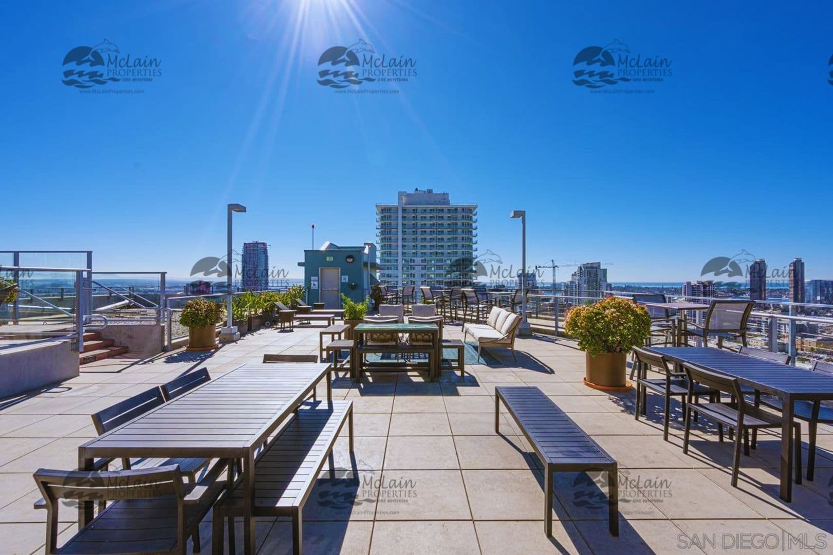 San Diego House: 1080 Park Blvd #810