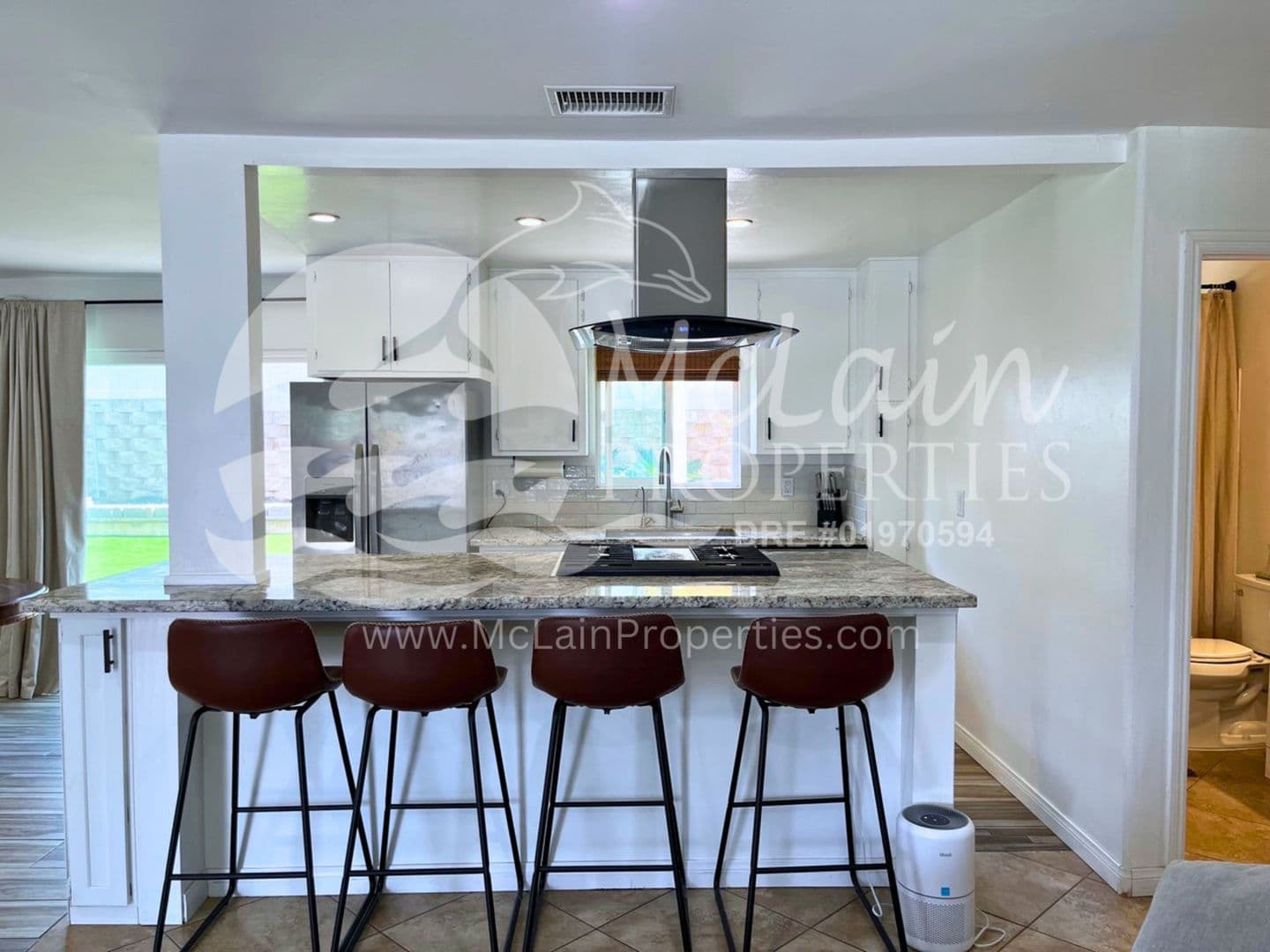 Santee House: 8747 Railroad Ave