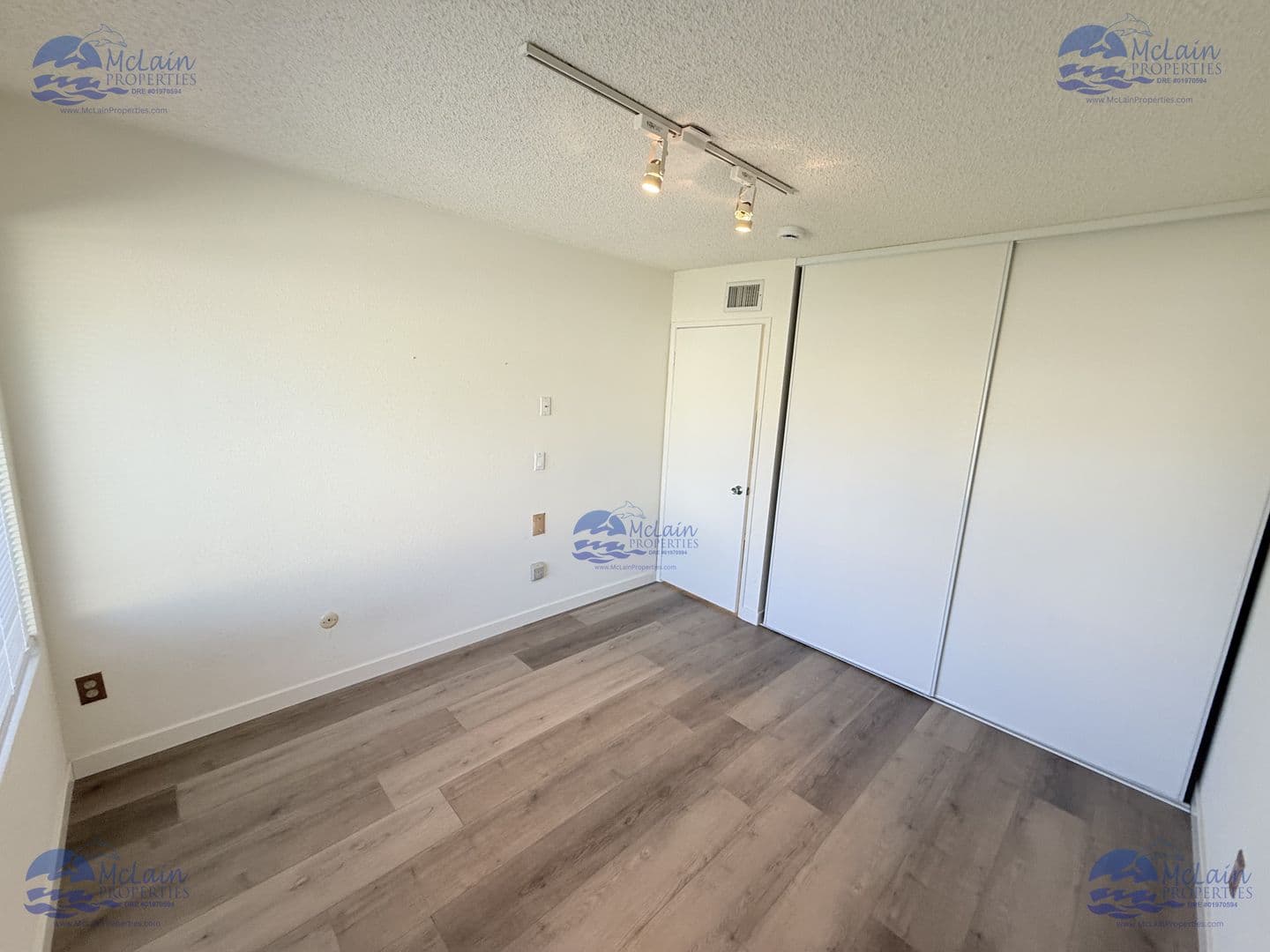 Carlsbad House: 7821 Quebrada Cir