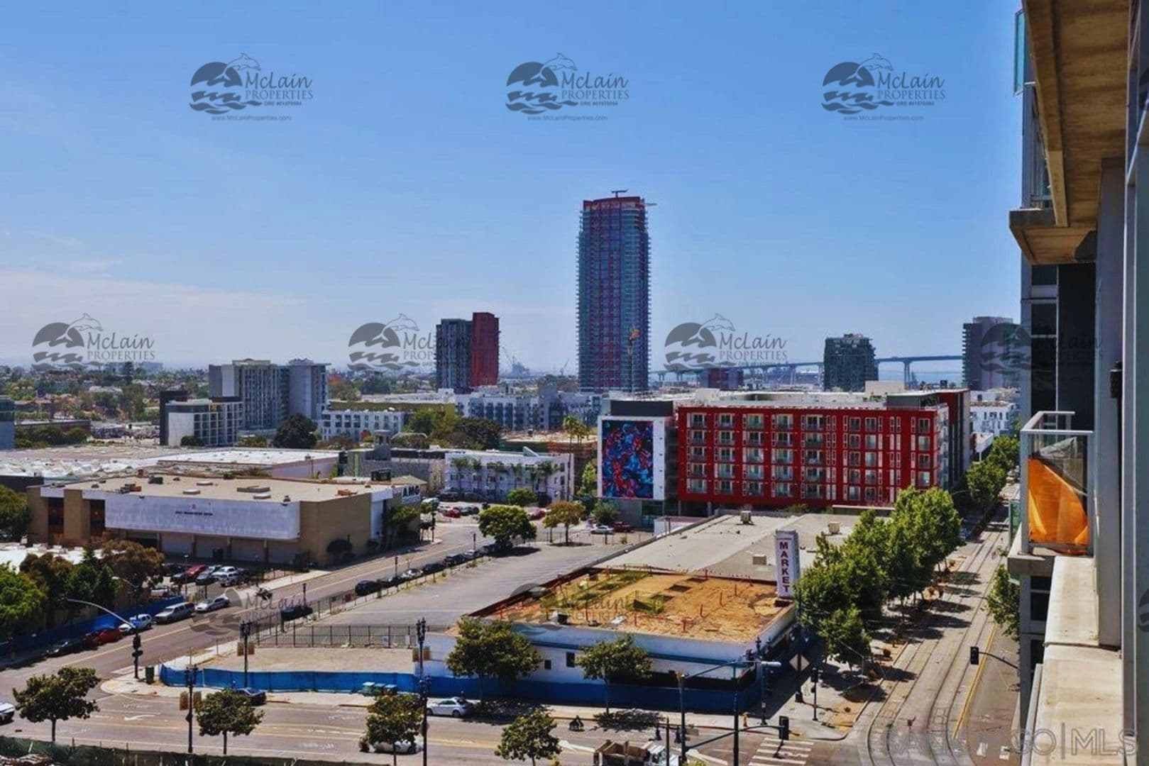 San Diego House: 1080 Park Blvd #810
