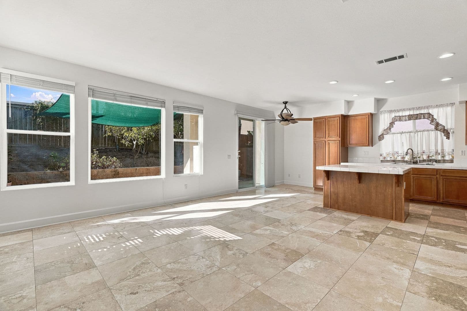 Oceanside House: 1351 Enchante Way