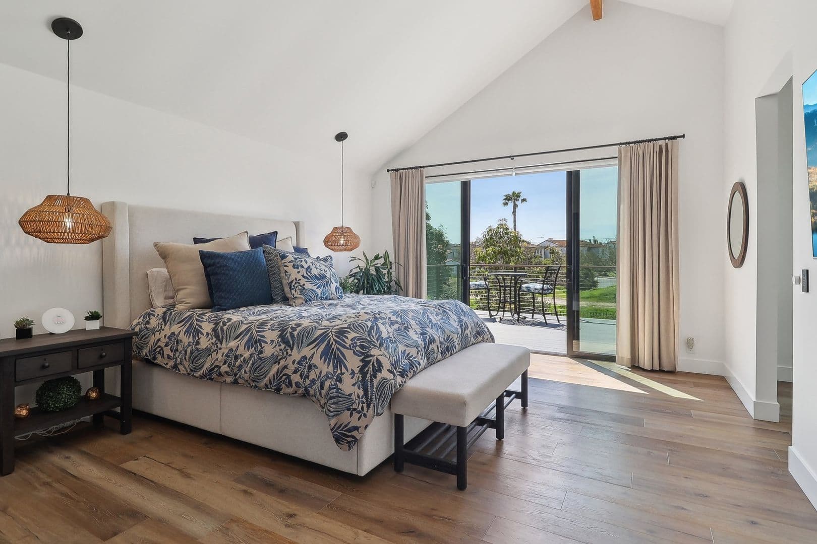 Carlsbad House: 7249 Mimosa Dr