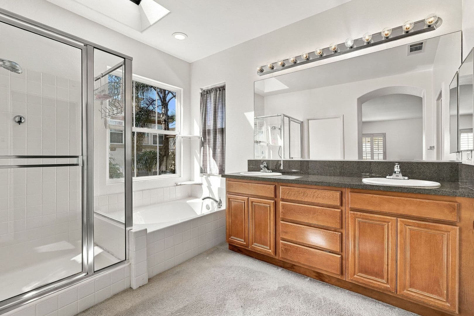 Oceanside House: 1351 Enchante Way