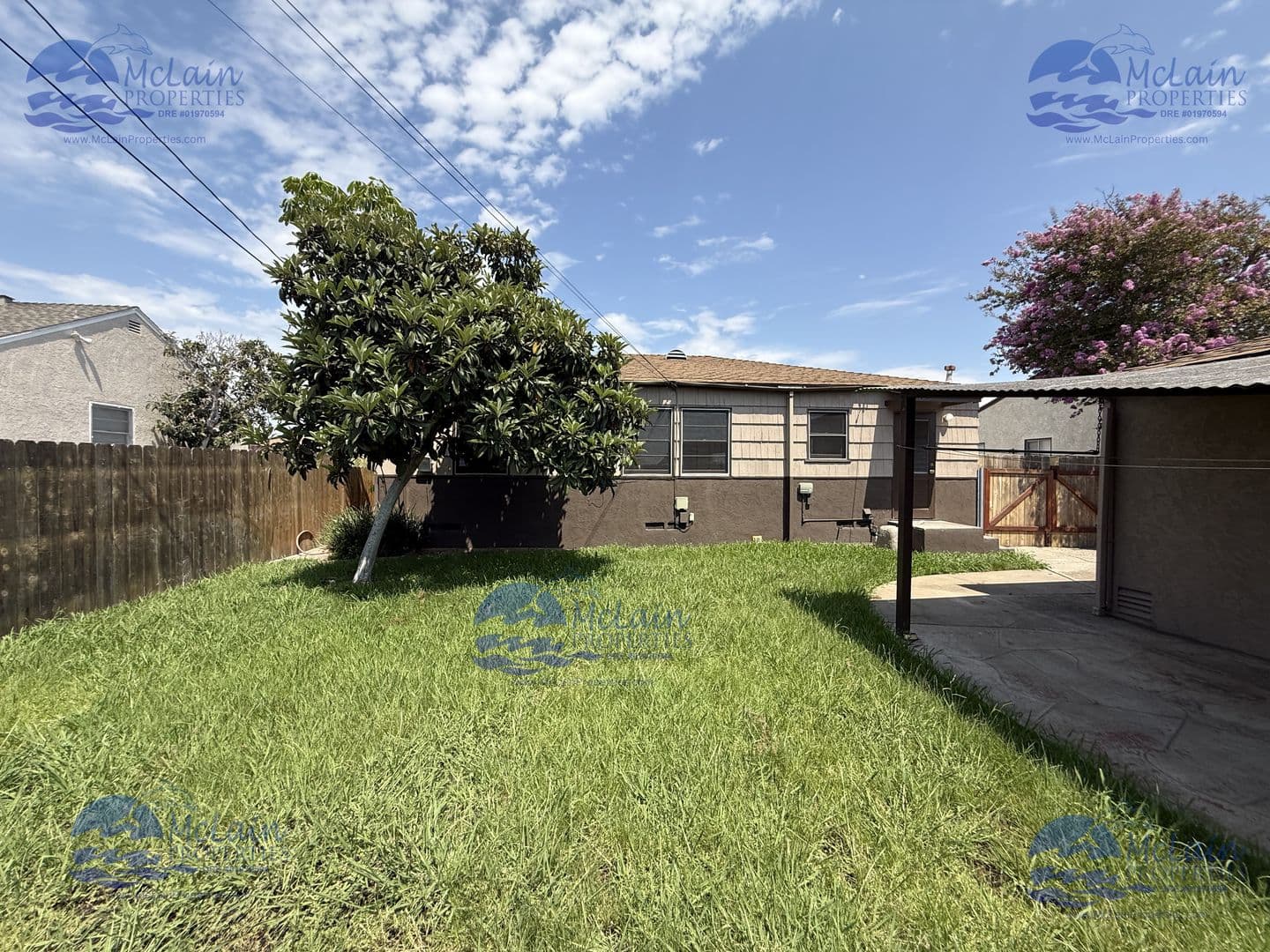 San Diego House: 4236 Corinth St