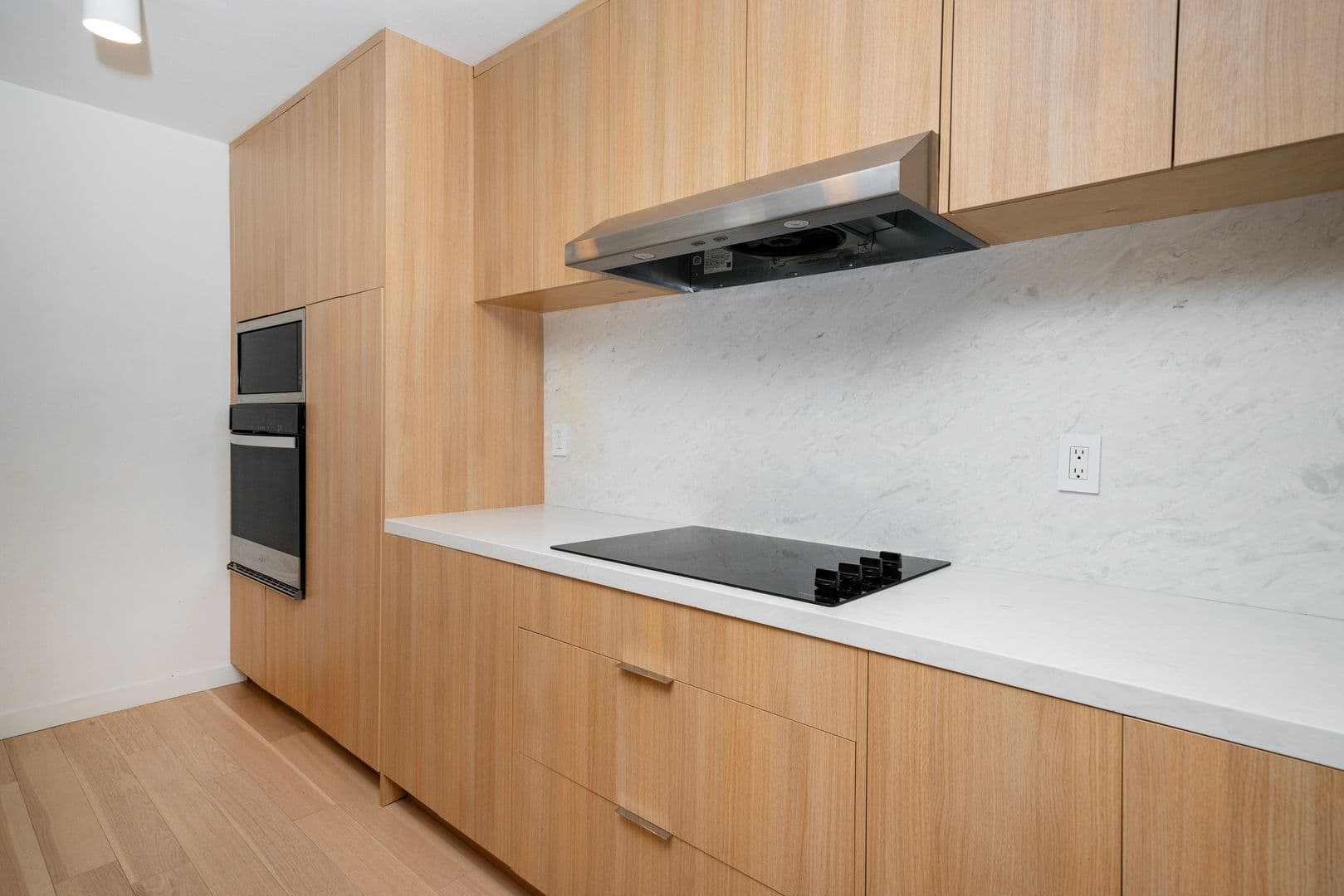 Oceanside Condo: 432 Edgehill Ln Unit 32 Oceanside, CA 92054-4727