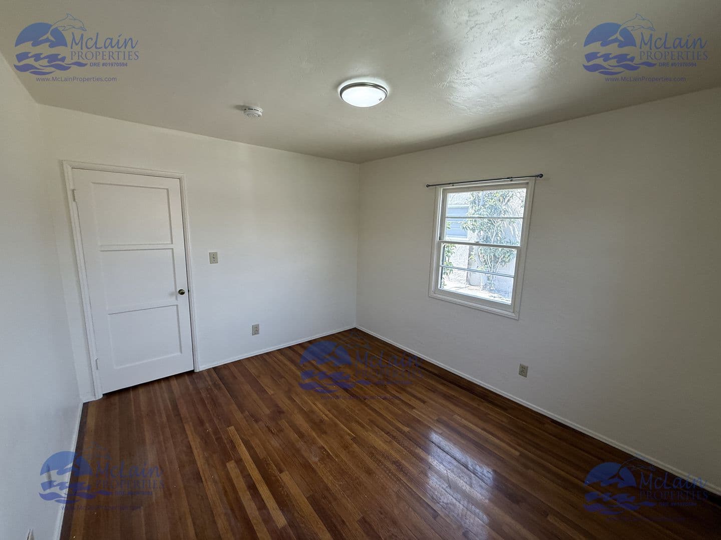 San Diego House: 4236 Corinth St