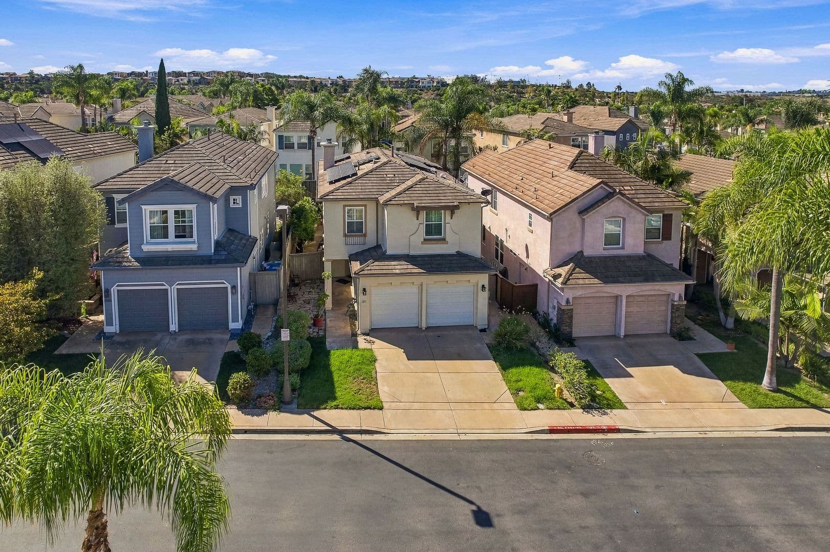 Oceanside House: 1351 Enchante Way