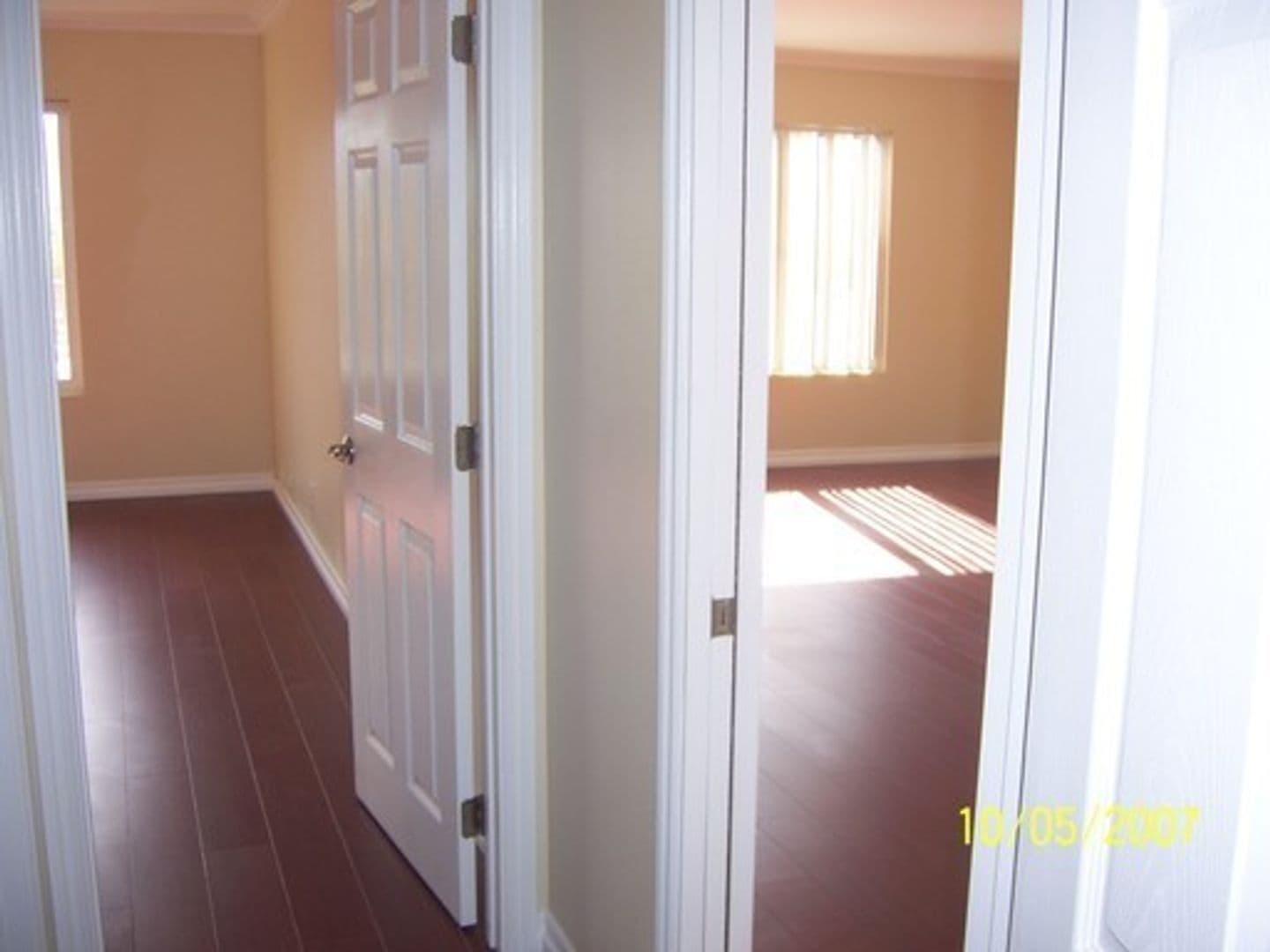 Glendale Apartment: 1400 Glenwood Road