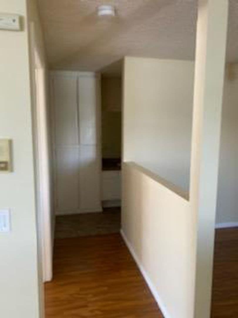 Tujunga Apartment: 10142 McClemont Ave