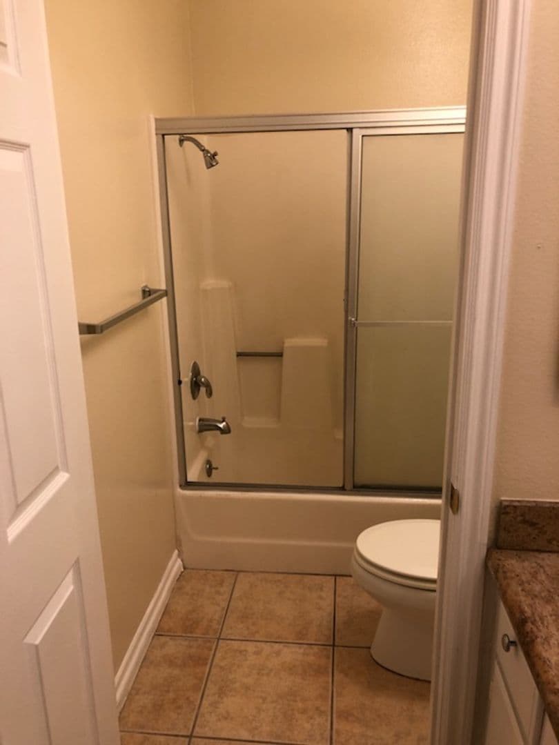 Tujunga Apartment: 10142 McClemont Ave