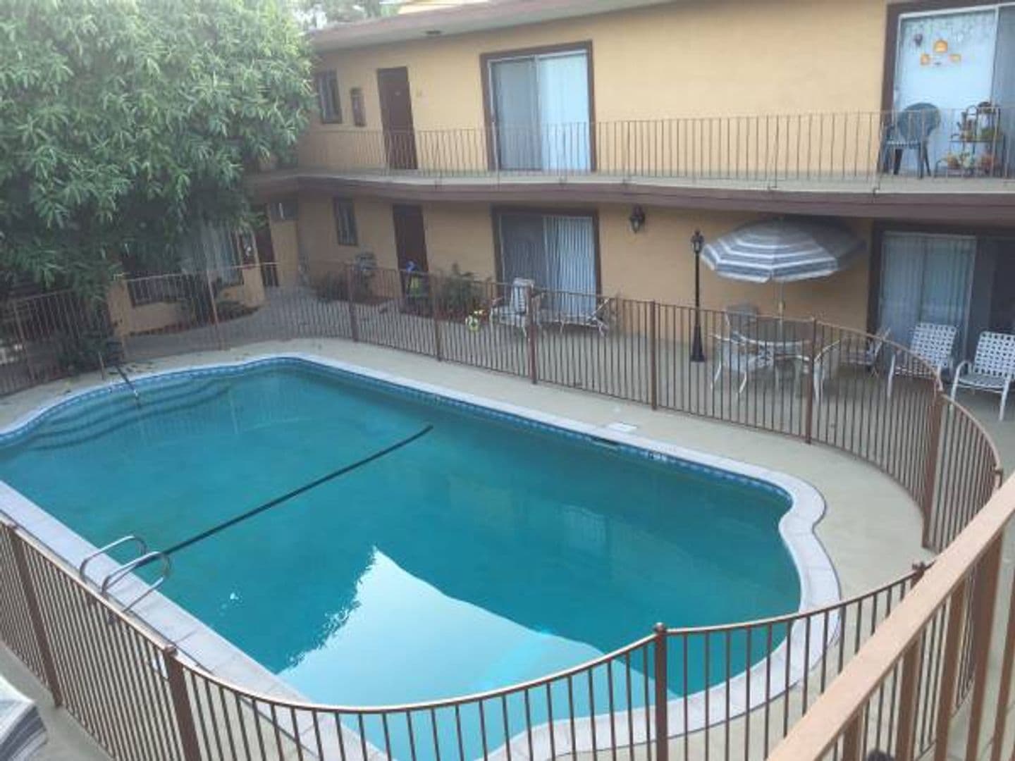 Glendale Apartment: 1271 Boynton Street