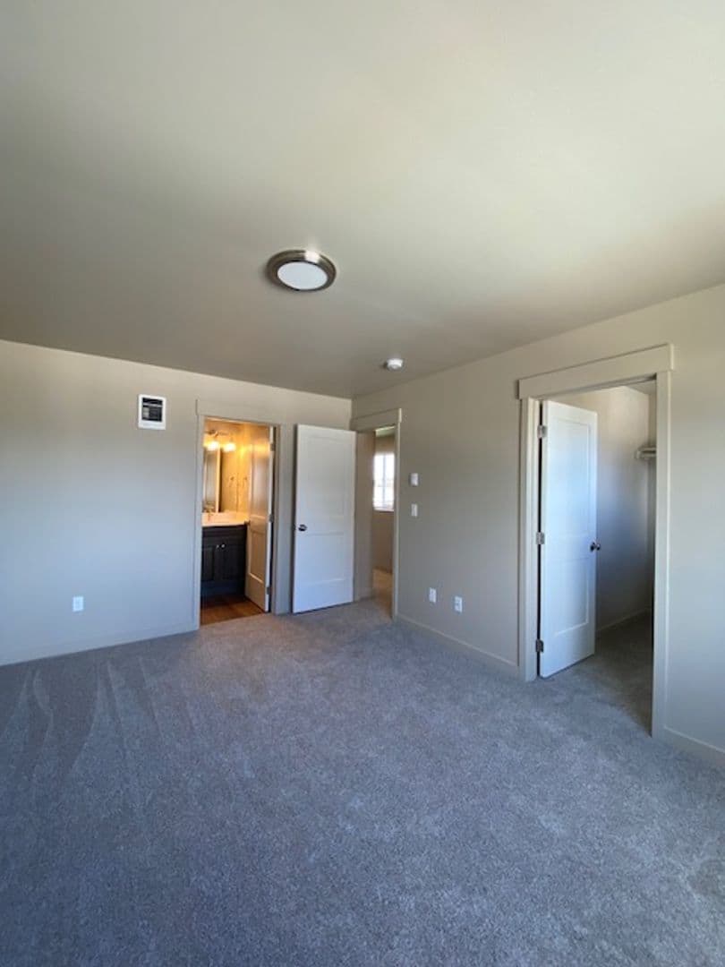 Lebanon Multiplex: 2656 S. Main Rd.  - Building B: #104