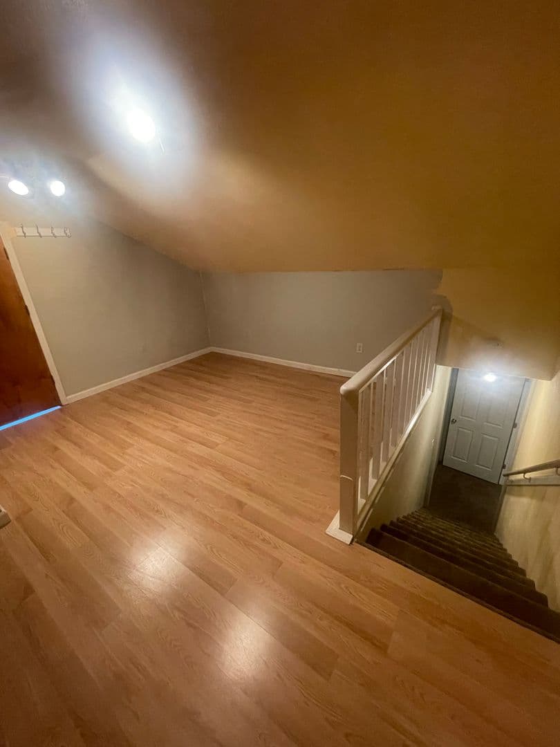 Lebanon House: 515 E Elmore St.