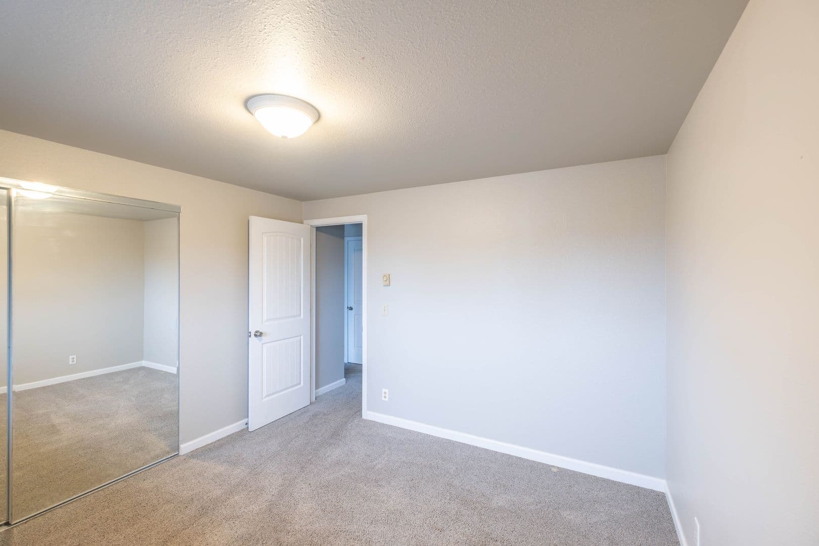 Lebanon Apartment: 177 C Street - 8