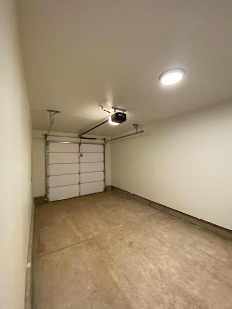 Lebanon Multiplex: 2656 S. Main Rd.  - Building B: #104