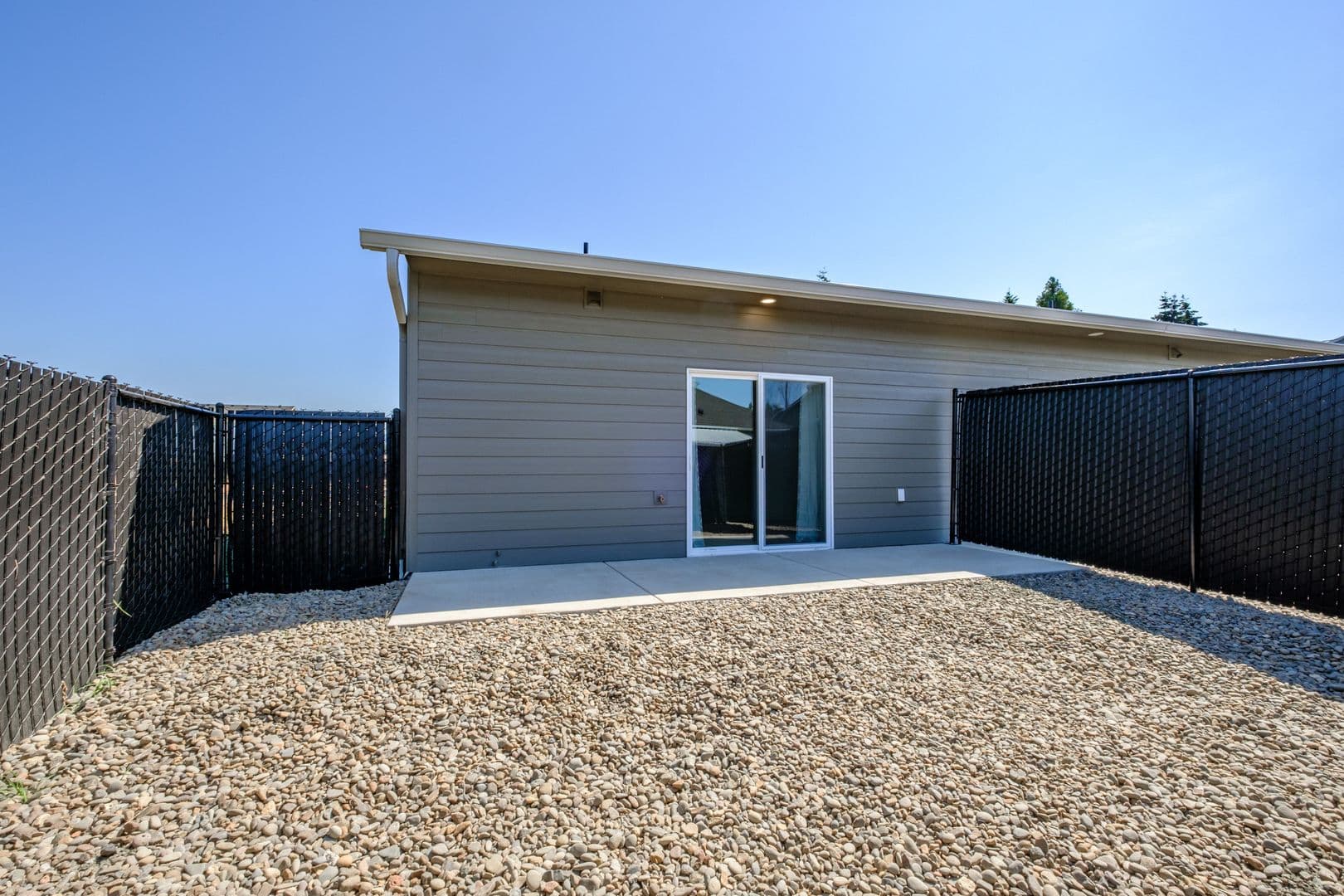 Lebanon Multiplex: 2656 S. Main Rd.  - Building G: #122
