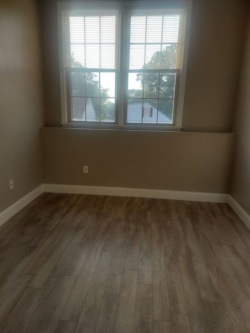 Waterbury Condo: 450 Hill St.