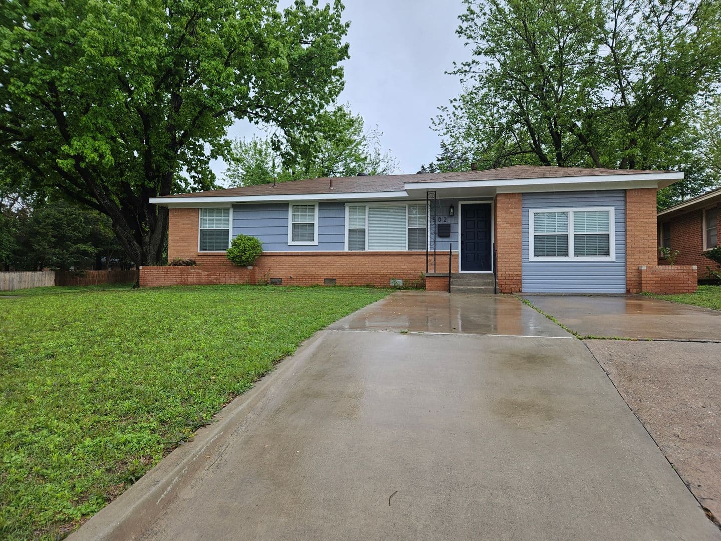 Norman House: 502 Fleetwood Dr