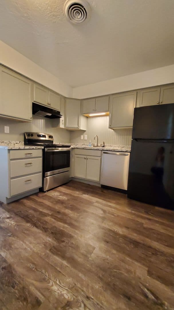 Norman House: 2018 Cherokee Lane