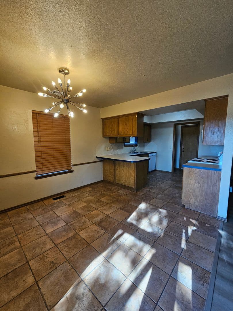 Norman House: 1204 Burkshire Terrace