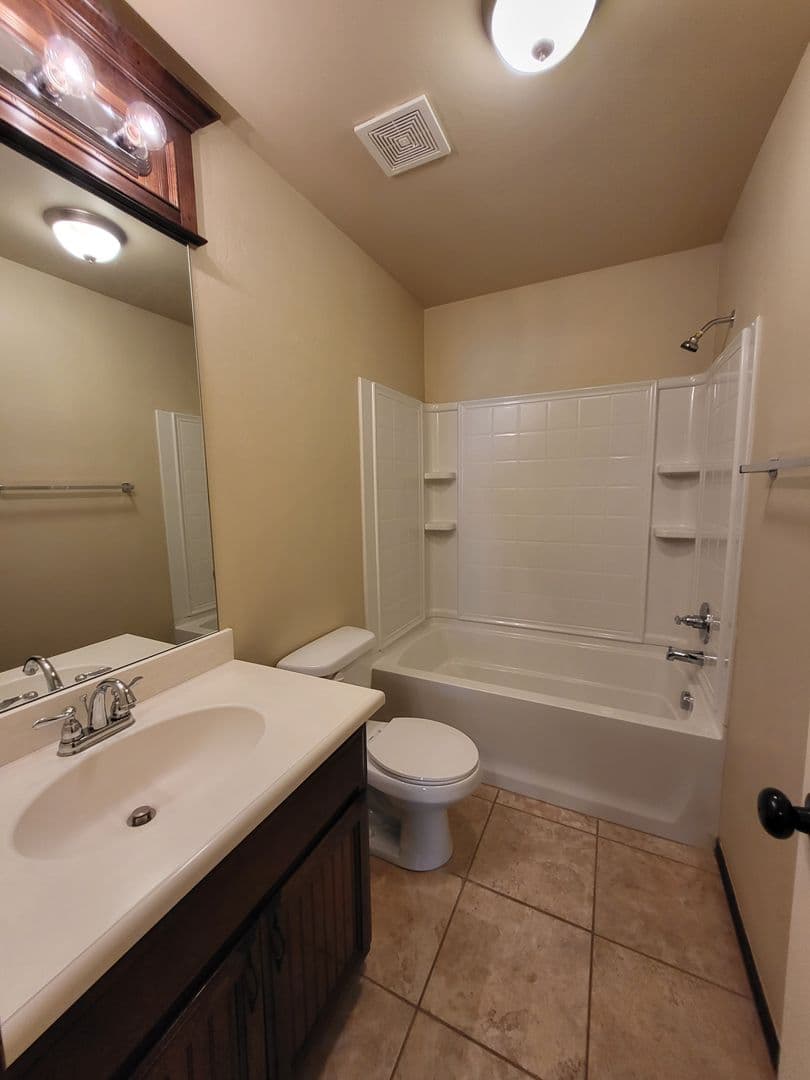 Norman House: 1018 Clingmans Dome Rd