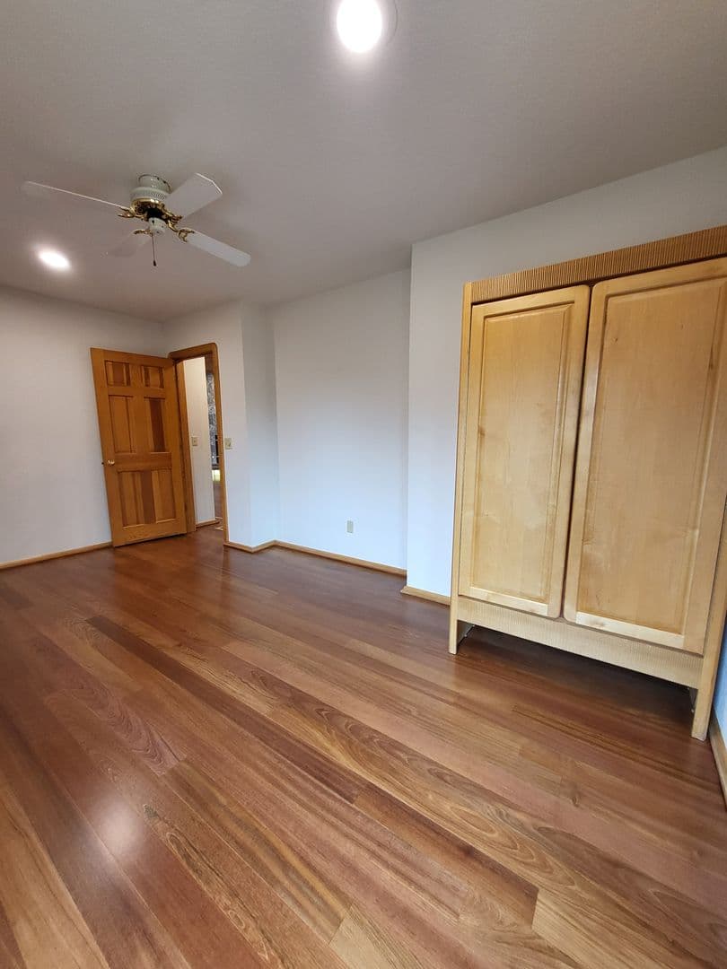 Norman House: 604 Shadow Grove Ct
