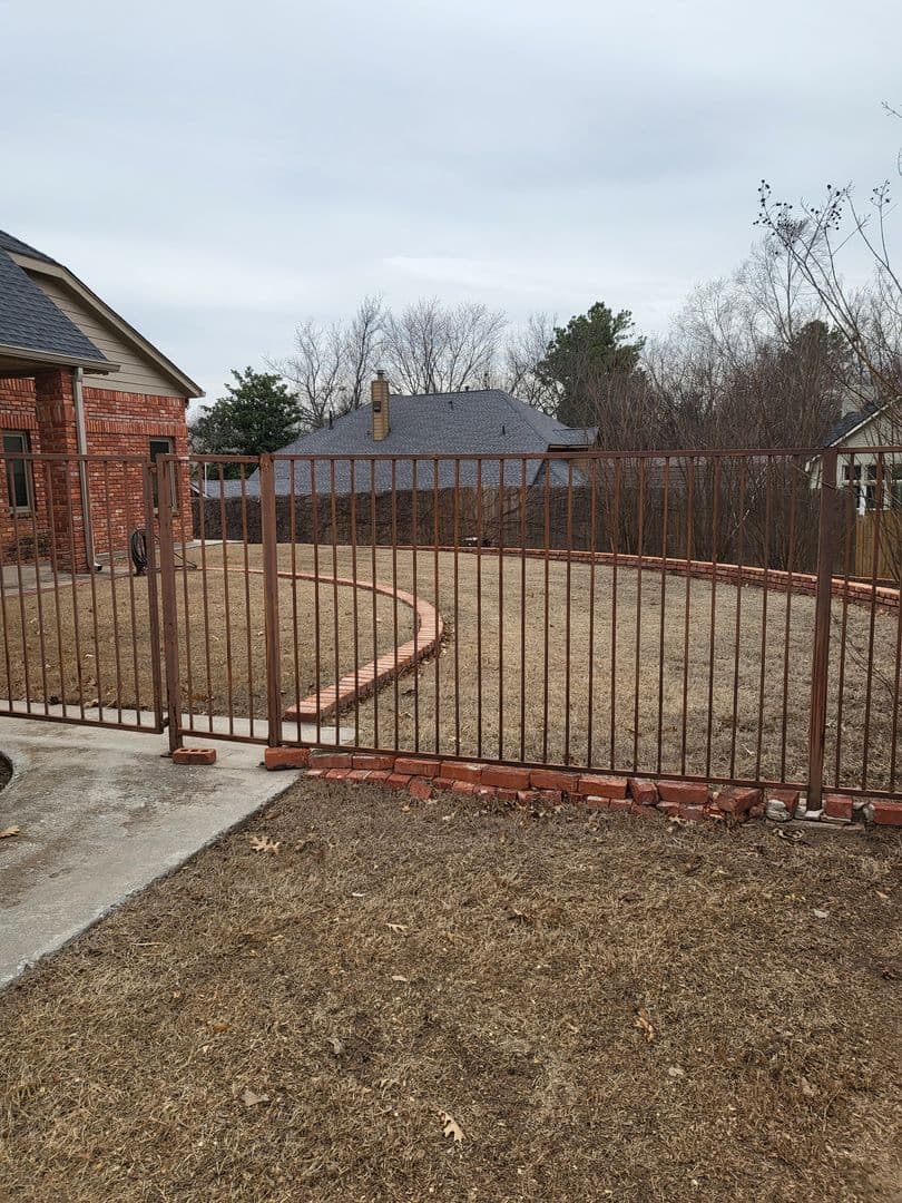 Norman House: 604 Shadow Grove Ct