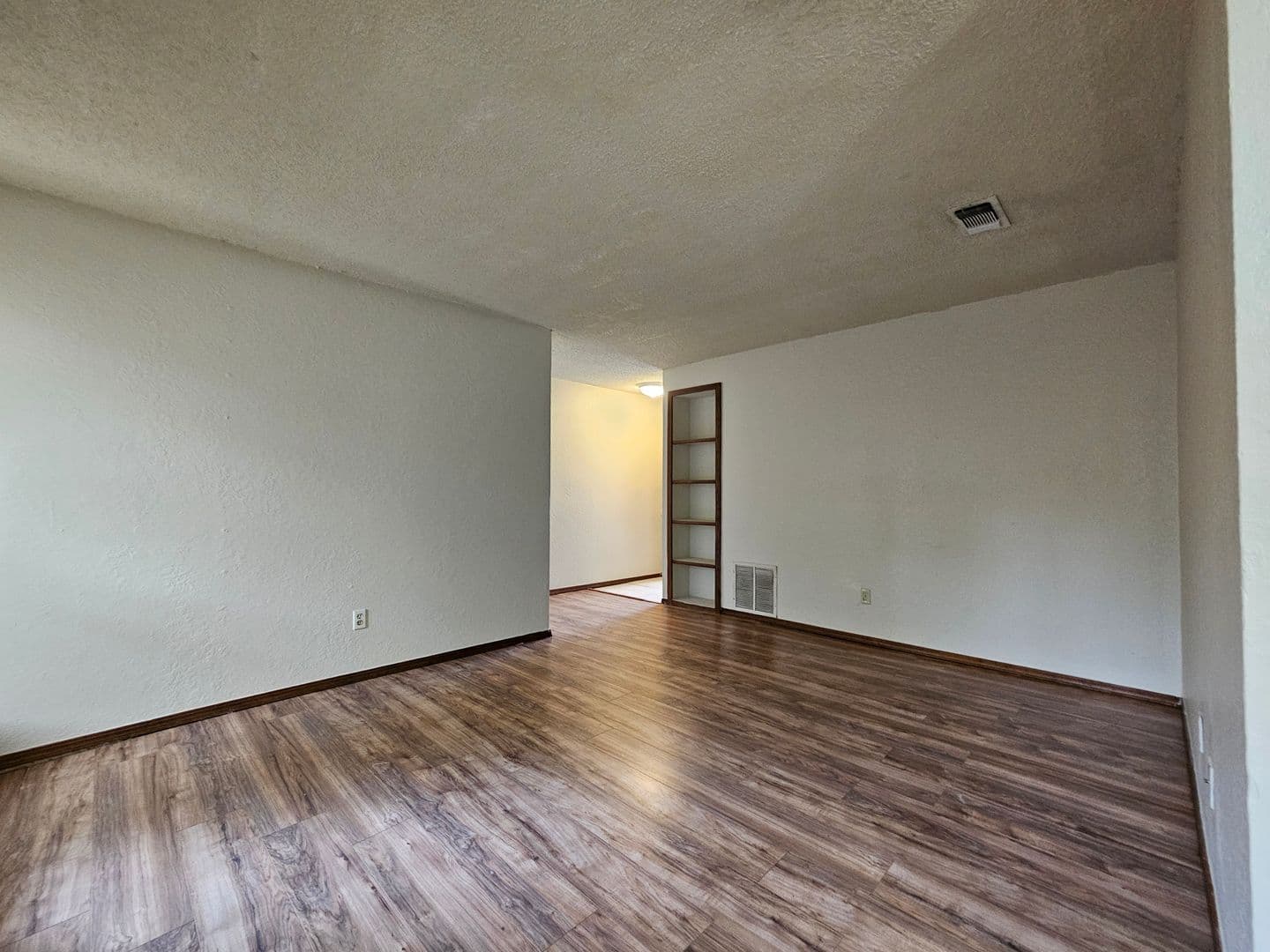 Norman House: 3413 Pathway Circle