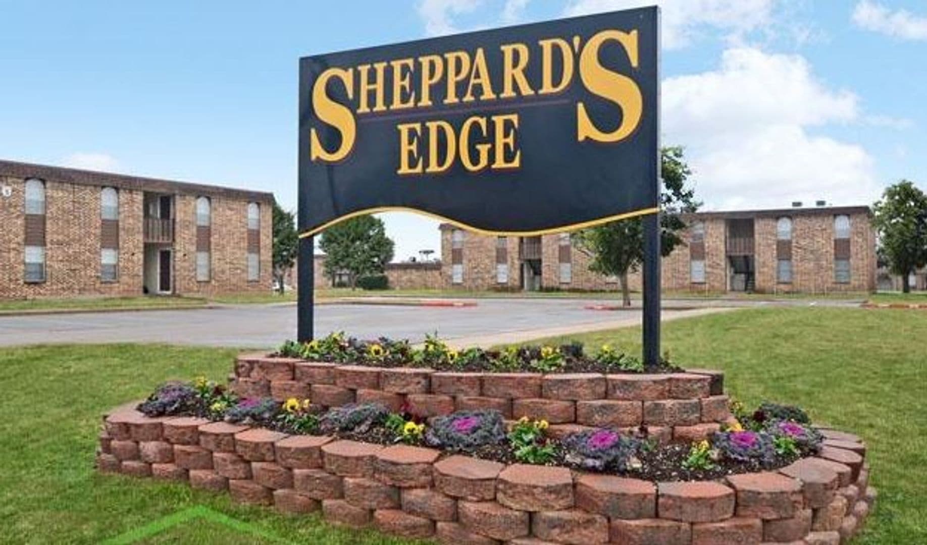 Wichita Falls Apartment: 1701 Pearlie Drive