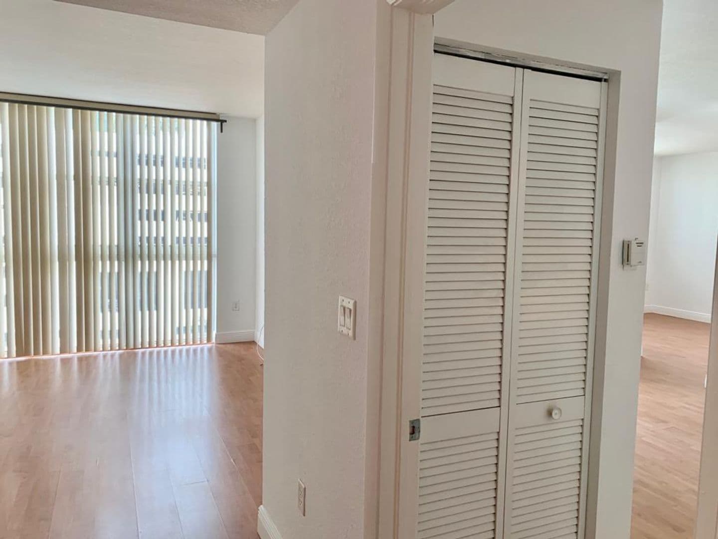 Miami Apartment: 520 NE 29th Street Unit 803