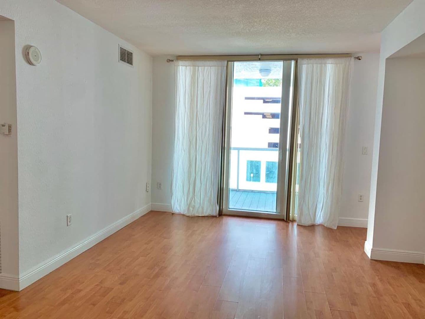 Miami Apartment: 520 NE 29th Street Unit 803