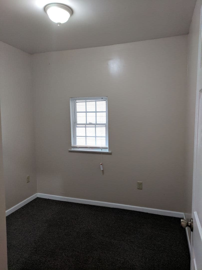 PITTSBURGH Apartment: 340 MEYRAN