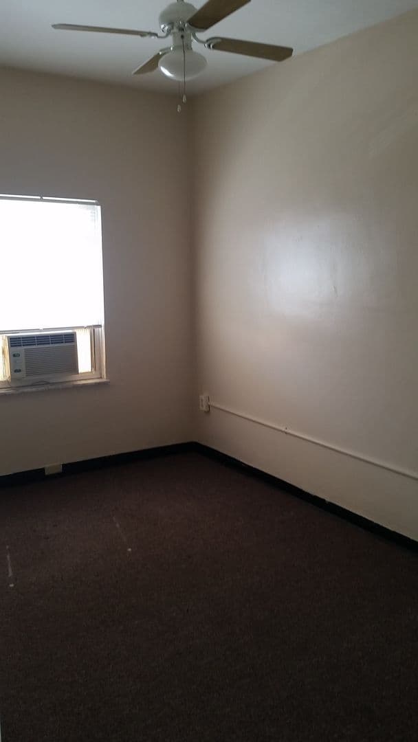 PITTSBURGH Apartment: 3329 WARD ST
