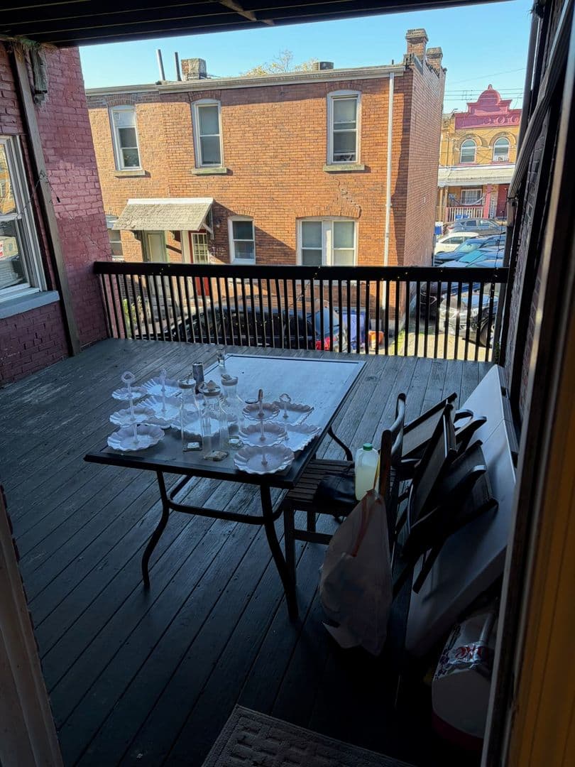 PITTSBURGH Apartment: 348 MEYRAN AVE
