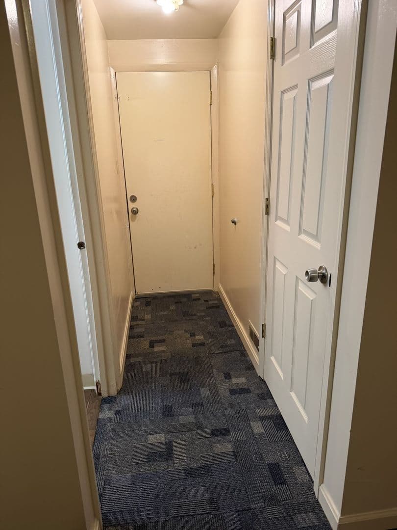 PITTSBURGH Apartment: 264 PLYMOUTH  STREET