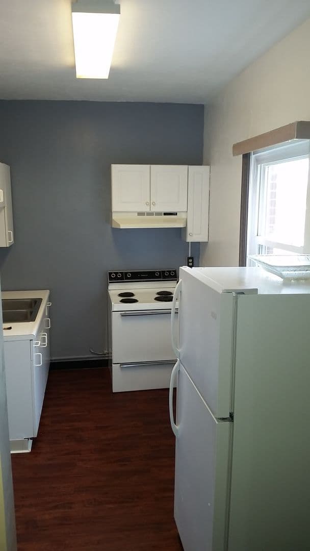 PITTSBURGH Apartment: 3329 WARD ST